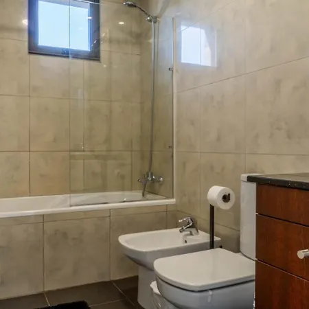 Batalha Golf Villa Pico da Pedra