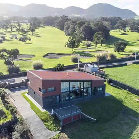 Batalha Golf Villa Pico da Pedra